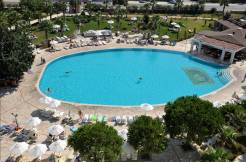 GARDEN OF SUN HOTEL Pools & Beach